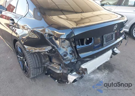 2020 BMW 3 Series M340I z USA, uszkodzony, nr VIN 3MW5U7J00L8B45533